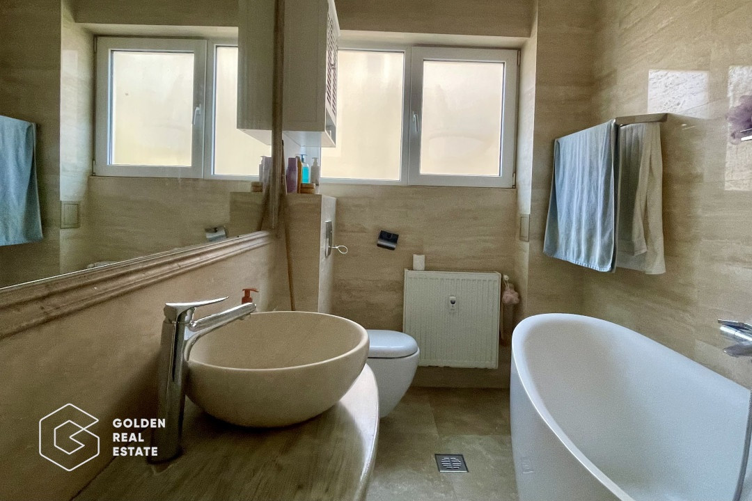 Apartament 4 camere modern, renovat, in zona Piata Romana, 98 mp utili, etaj 3