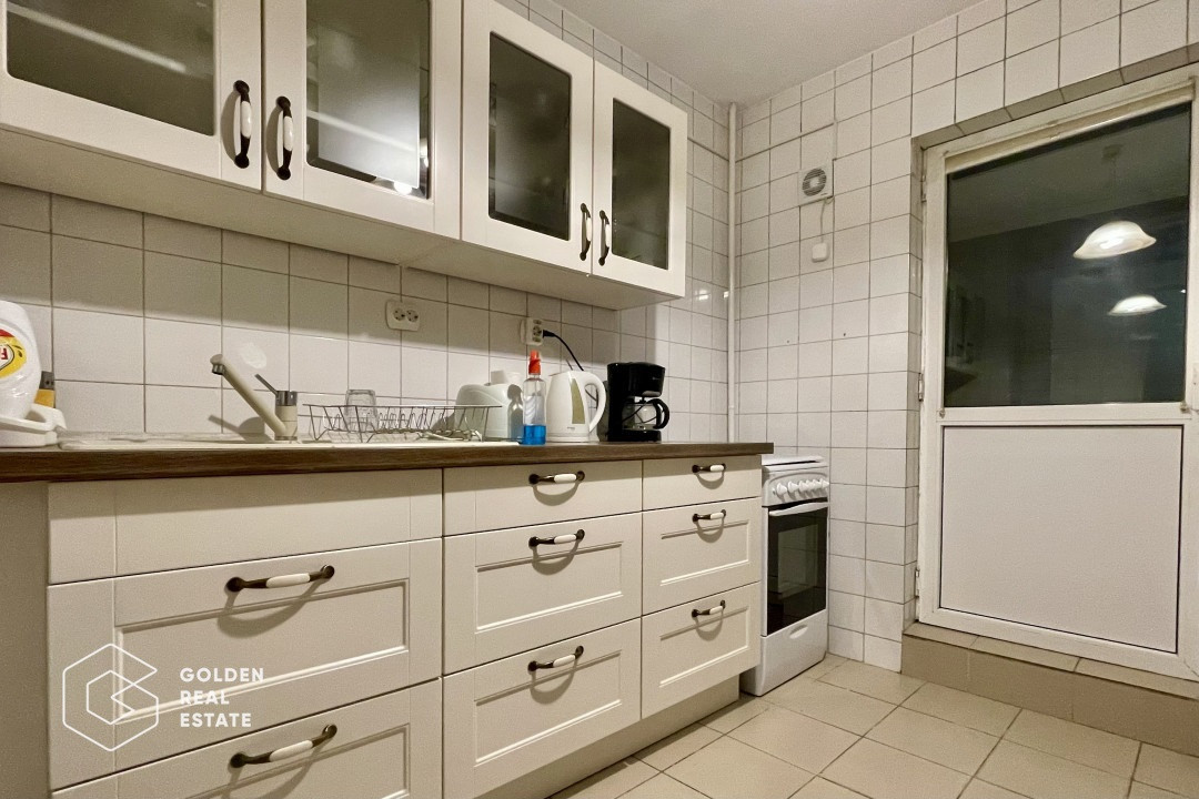 Apartament 3 camere,  Centrul Bucurestiului, Piata Sf. Vineri