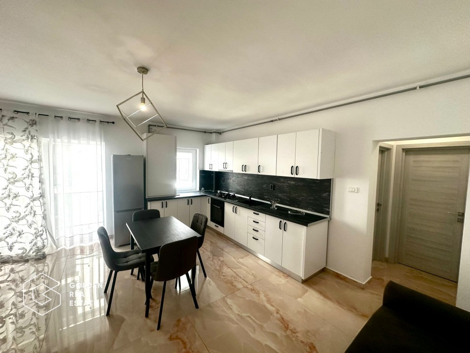 Apartament lux 3 camere+loc parcare, centrala proprie, zona Gradiste