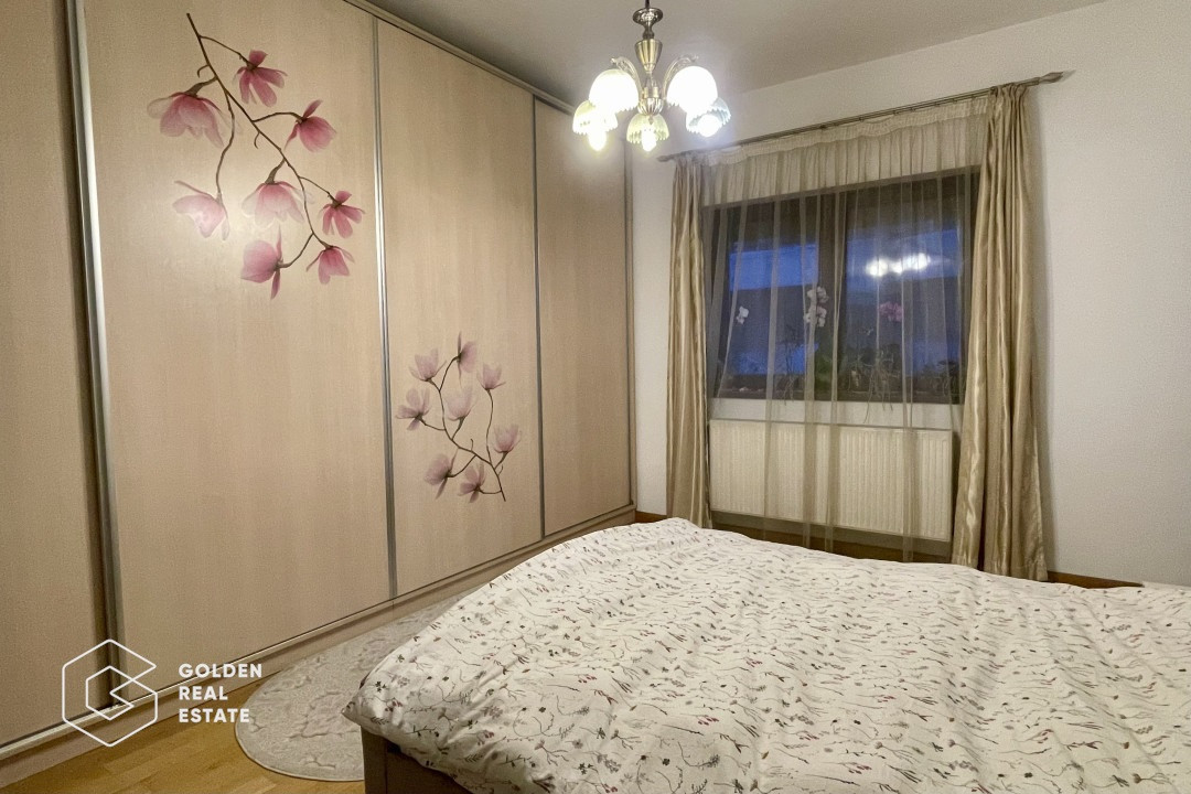 Apartament cu 5 camere și demisol mare, 2 bai, intrare separată