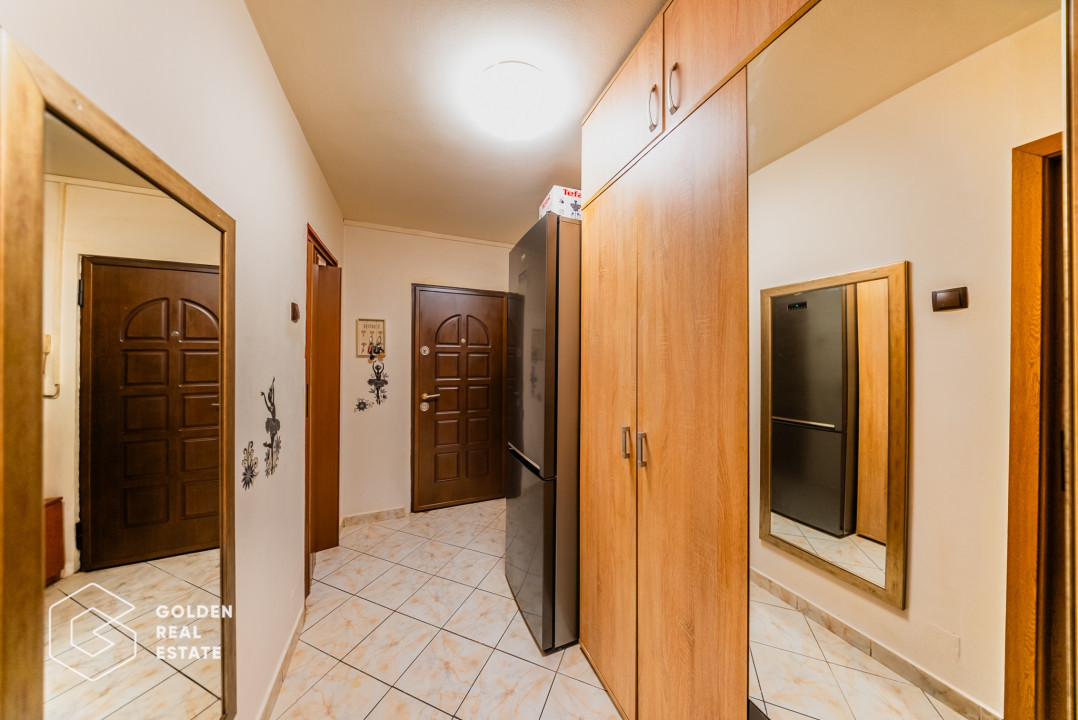 Apartament 1 camera, parter,  strada Alba Iulia , zona Micalaca 500