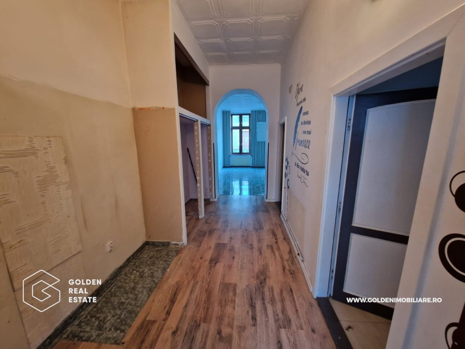 Apartament 3 camere, ultracentral, cladirea Catedralei Catolice