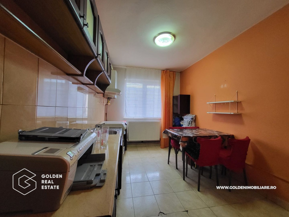 Apartament două camere, et. 2, Lipova