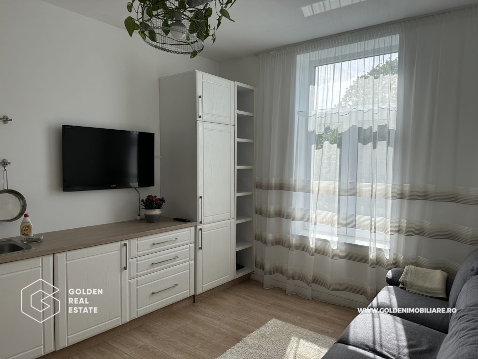 Apartament de lux pe Bulevardul  Revolutiei, 2 camere, parcare inclusa