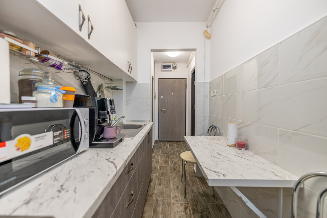 Apartament la cheie, 2 camere, mobilat si uitalat- locatie exceptionala, Vlaicu