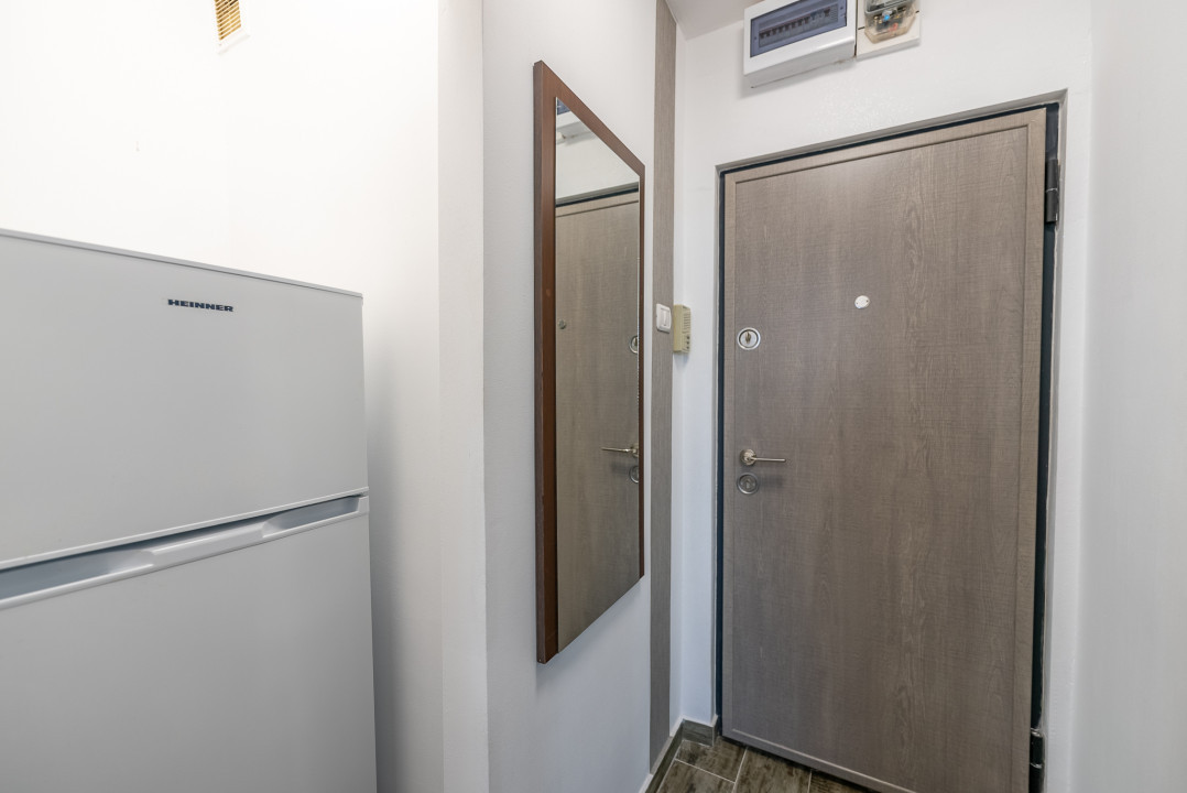 Apartament la cheie, 2 camere, mobilat si uitalat- locatie exceptionala, Vlaicu