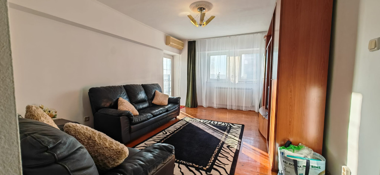 Apartament 2 camere, la cheie,  zona Podgoria