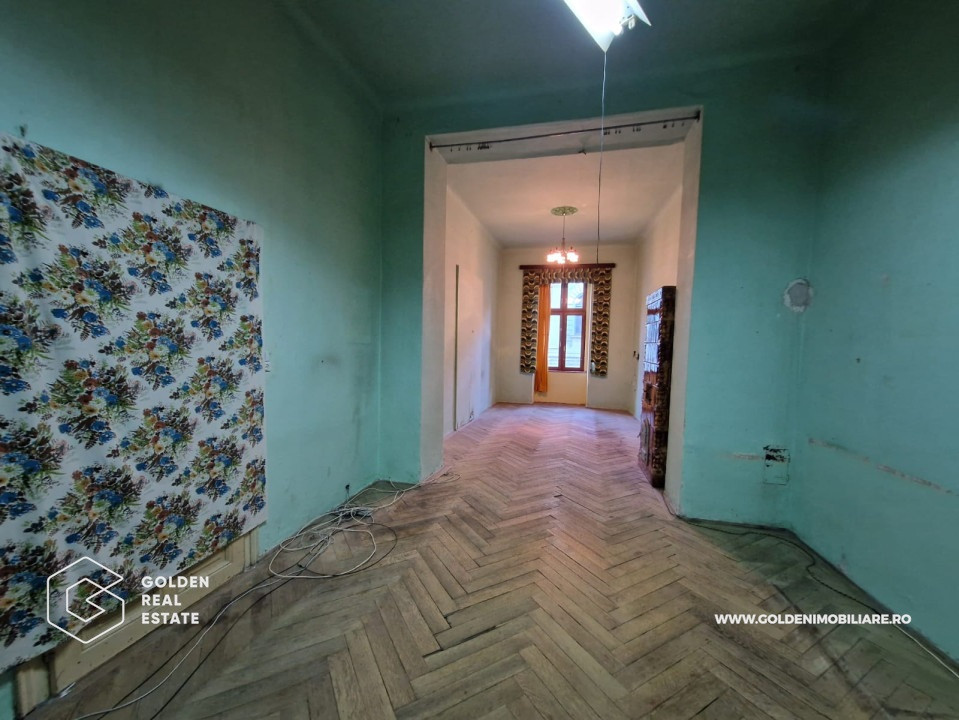 Apartament o camera, 70 mp, ultracentral, cladirea Catedralei Catolice