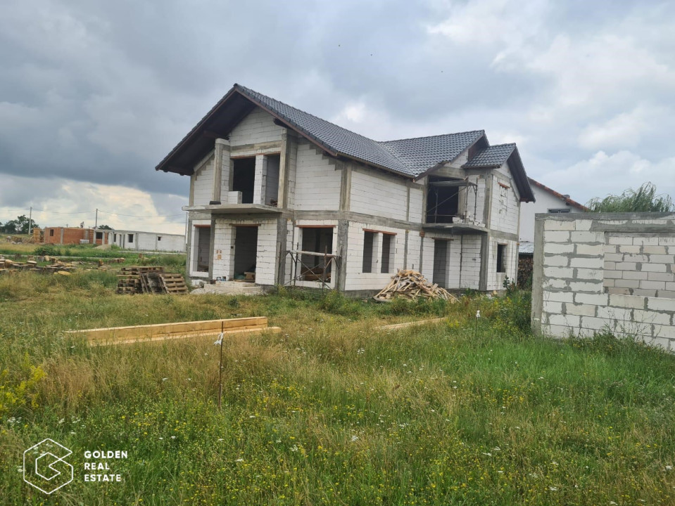 Casa la rosu, P+E, sat Alunis, comuna Frumuseni