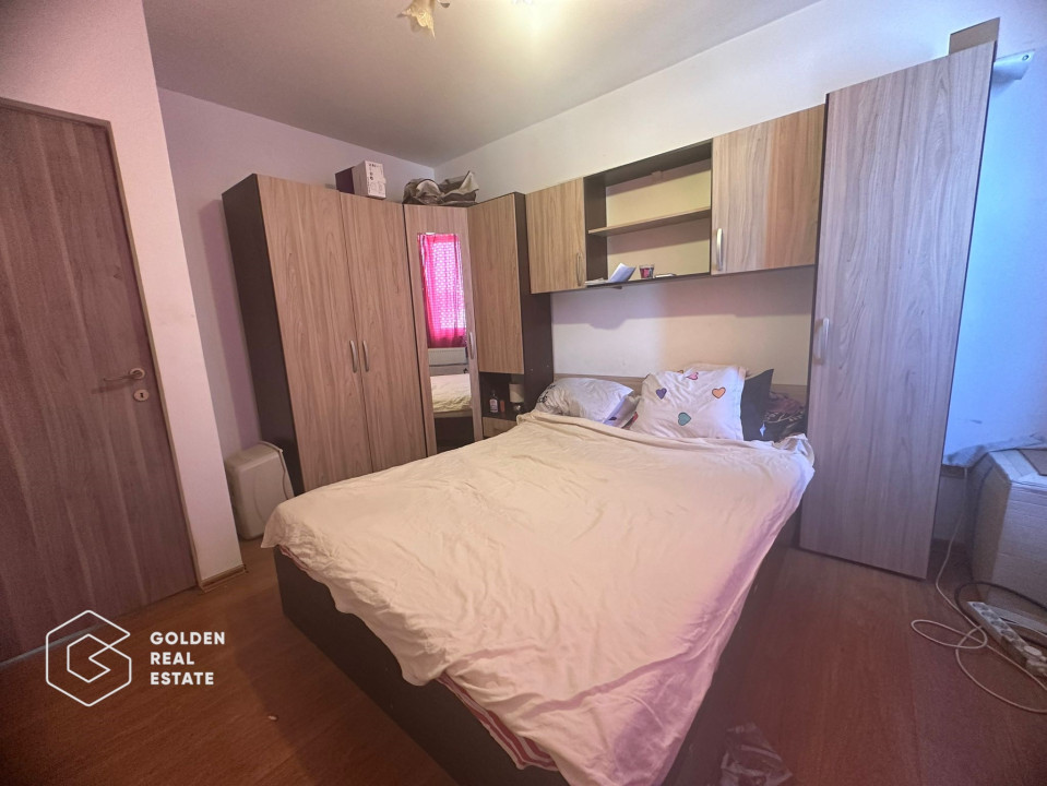 Apartament la Vila, etajul 1, parcare privata