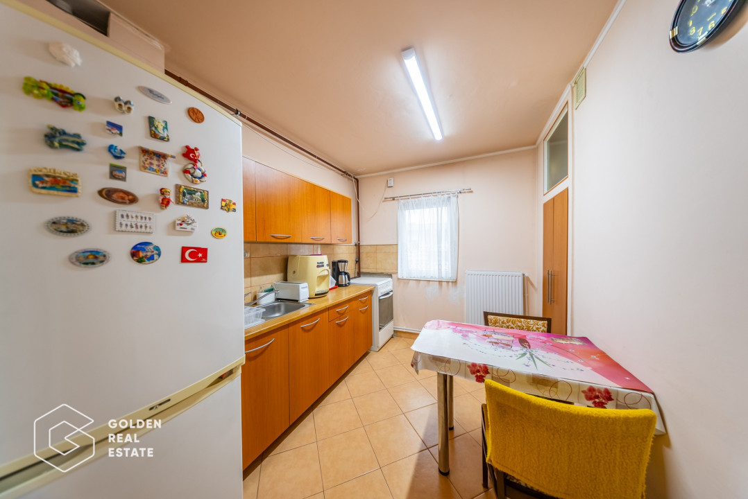 Apartament 2 camere la cheie, zona Micalaca, centrala proprie si loc de parcare