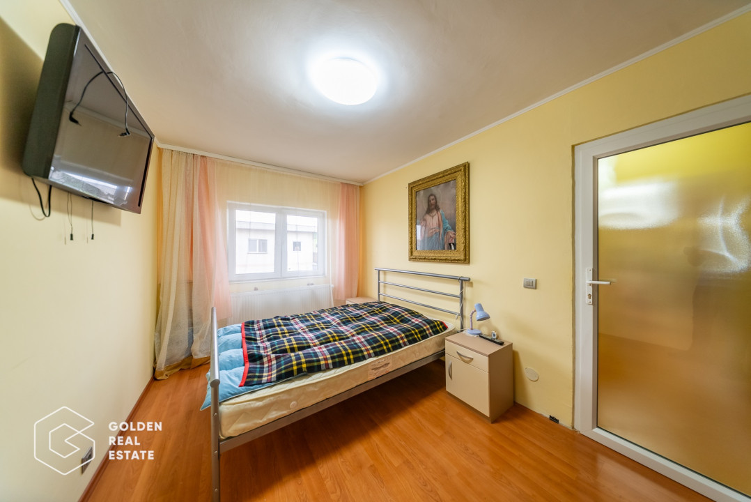 Apartament 2 camere la cheie, zona Micalaca, centrala proprie si loc de parcare