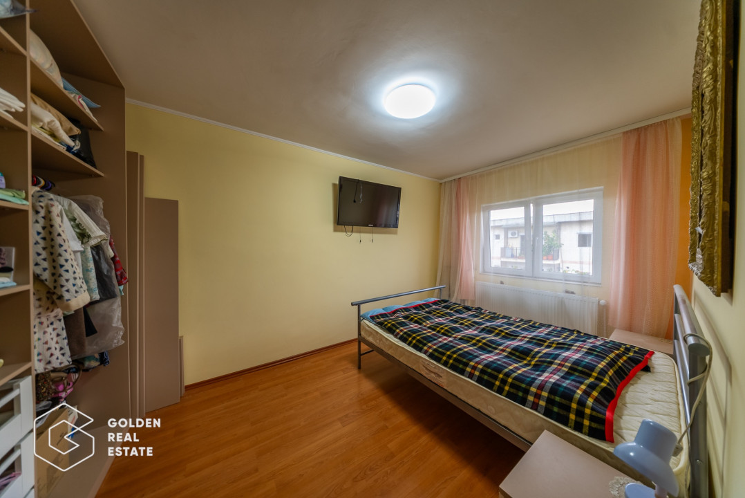 Apartament 2 camere la cheie, zona Micalaca, centrala proprie si loc de parcare