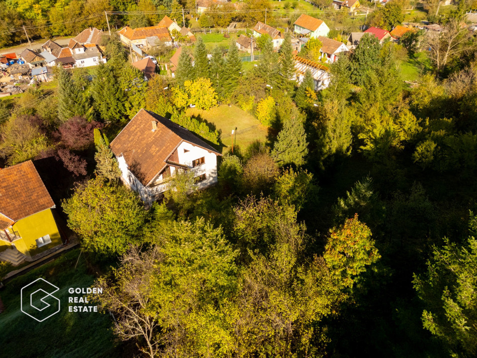 Casa de vacanta, localitatea Cladova, ideal pozitionata