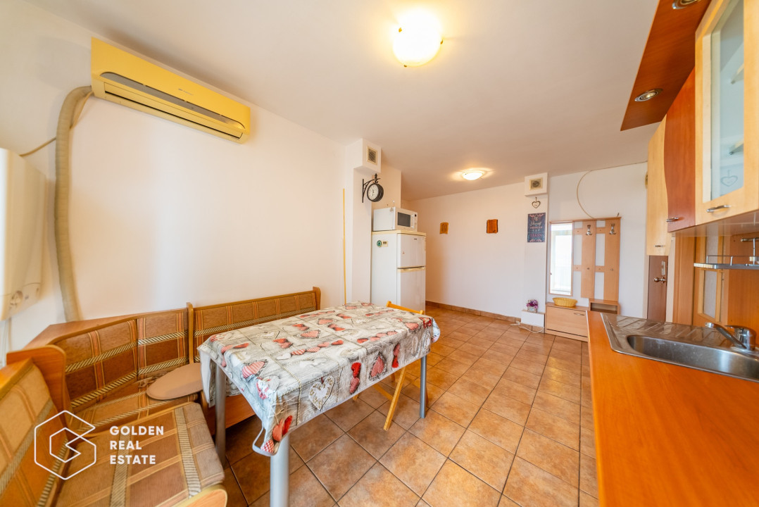 Apartament 2 camere, zona Alfa, decomandat