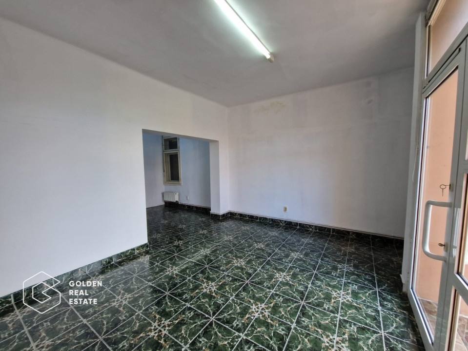 Spatiu comercial, 120 mp, acces stradal, zona cu vad foarte bun