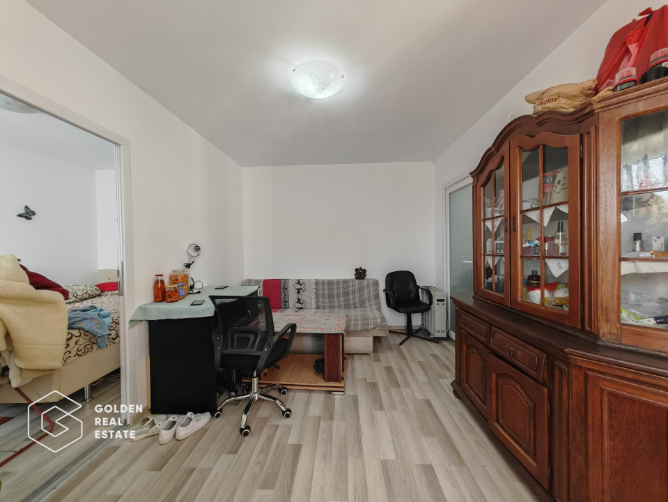 Apartament 2 camere, zona Gradiste