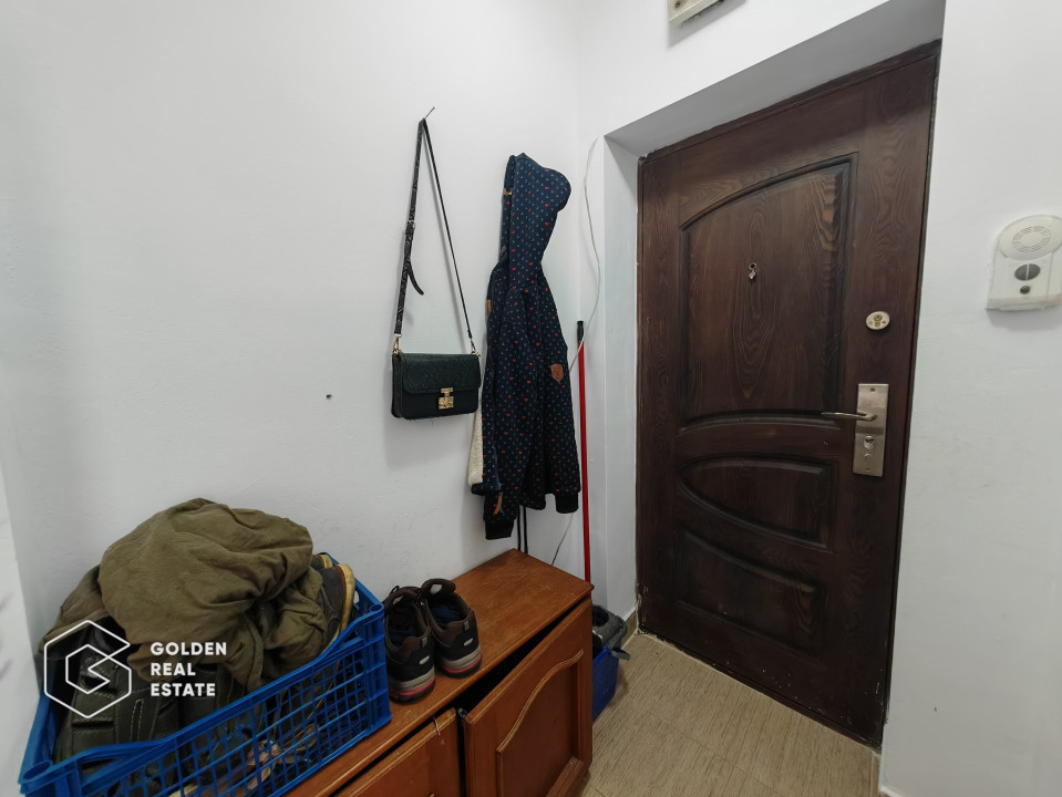 Apartament 2 camere, zona Gradiste