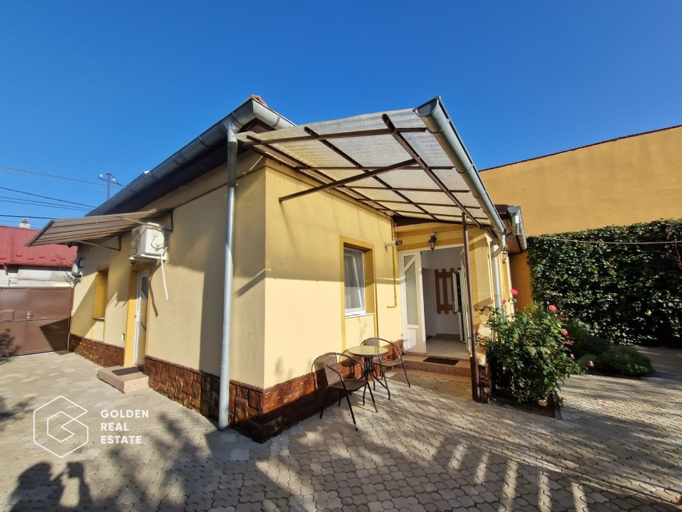 Casa frumos amenajata, 4 camere, 2 bai, curte proprie, zona linistita, Gradiste