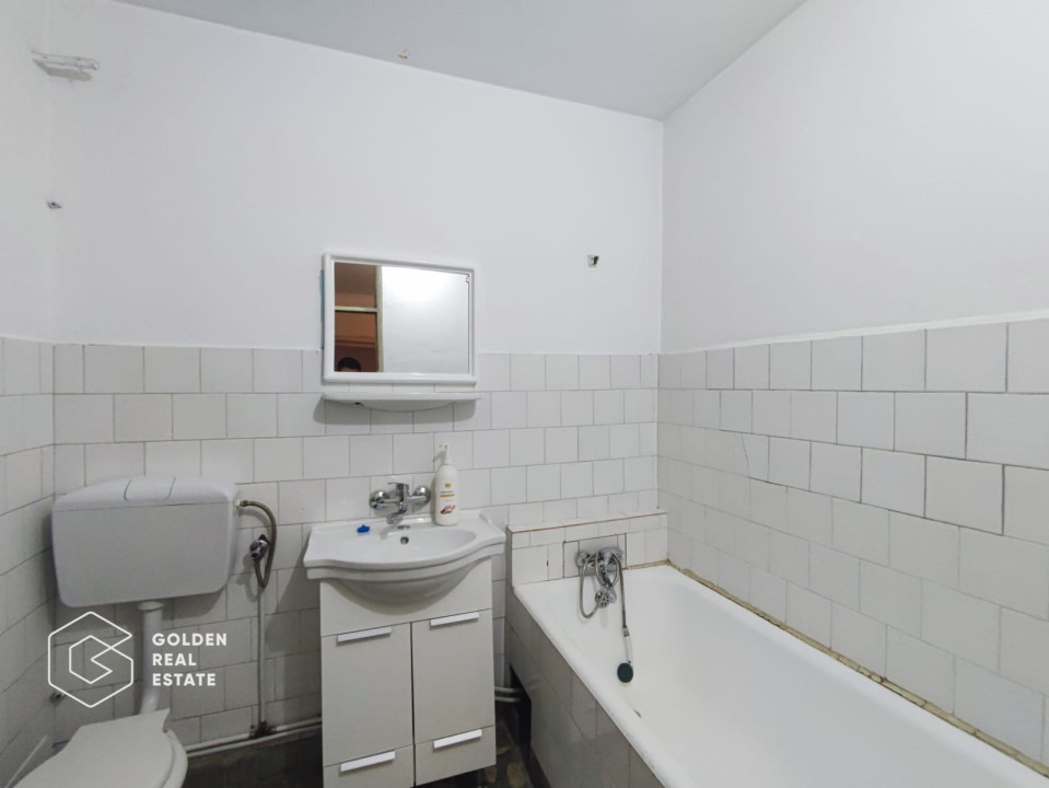 Apartament mare cu 1 camera, bloc cu lift, Vlaicu